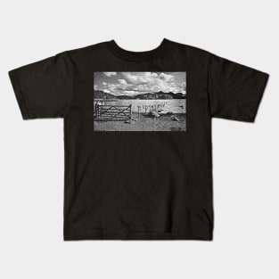 Crow Park Shoreline Monochrome Kids T-Shirt